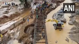 Kerala CM Pinarayi Vijayan reaches Wayanad as landslide casualty hits 167